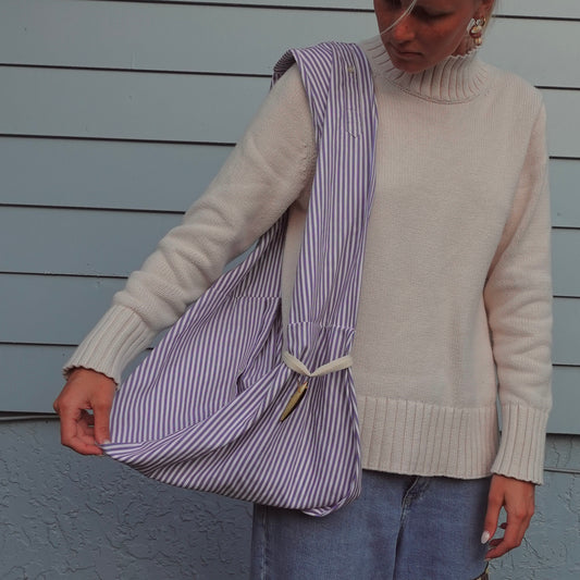 Slouch Pouch