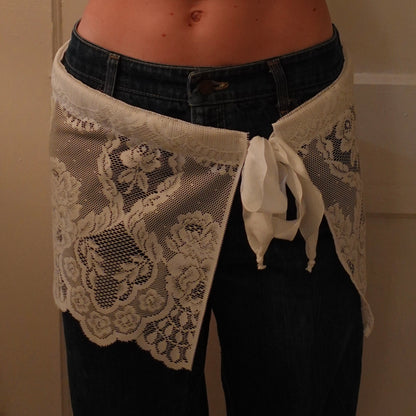 Lace Accessory Skirtie